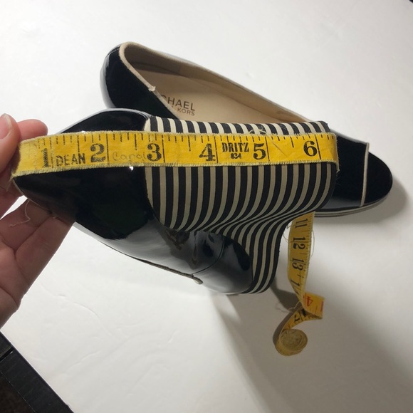 Michael Michael Kors black wedges size 9.5 - Picture 7 of 8